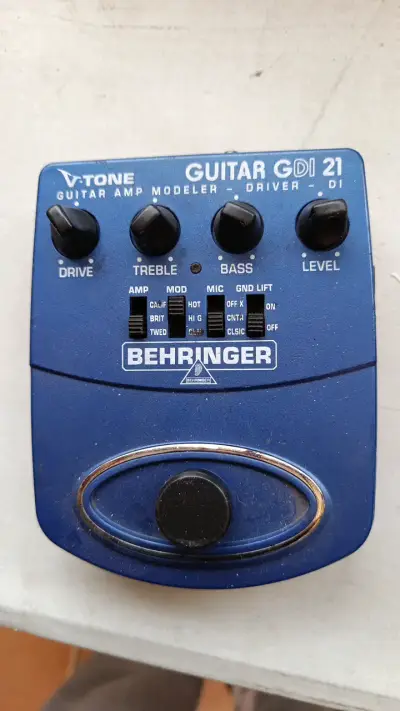 Pedal de efectos para guitarra Behringer GDI21 - miniatura 1