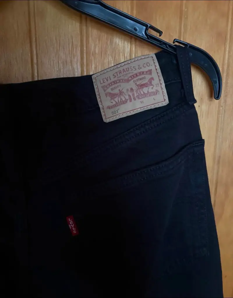 Jeans negros Levi's 501 mujer - 2