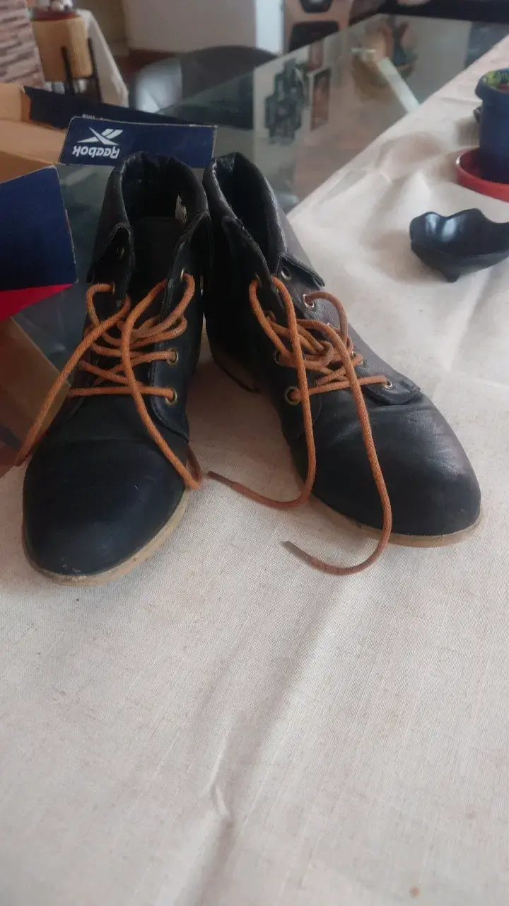 Botines de cuero negro Chalaca talla 35 - 2