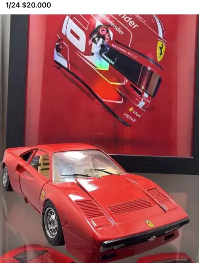 Modelo a escala Ferrari 308 GTB 1/24 rojo - miniatura 1