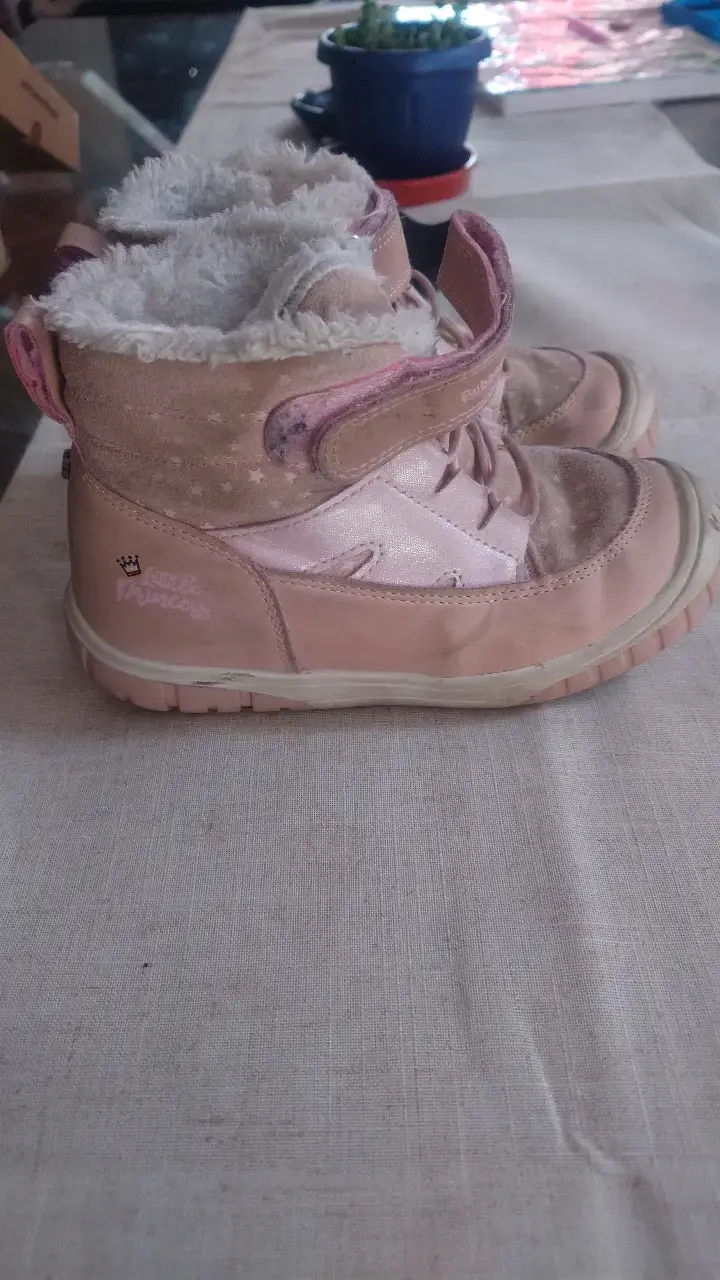Botas de invierno para niña rosadas talla 29 - 2