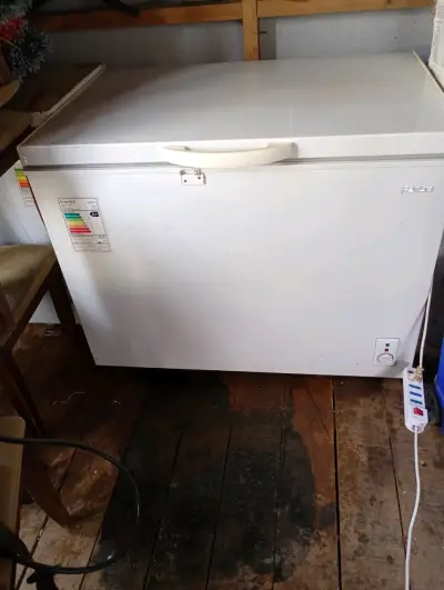 Congelador horizontal Fensa A+ en buen estado - miniatura 4
