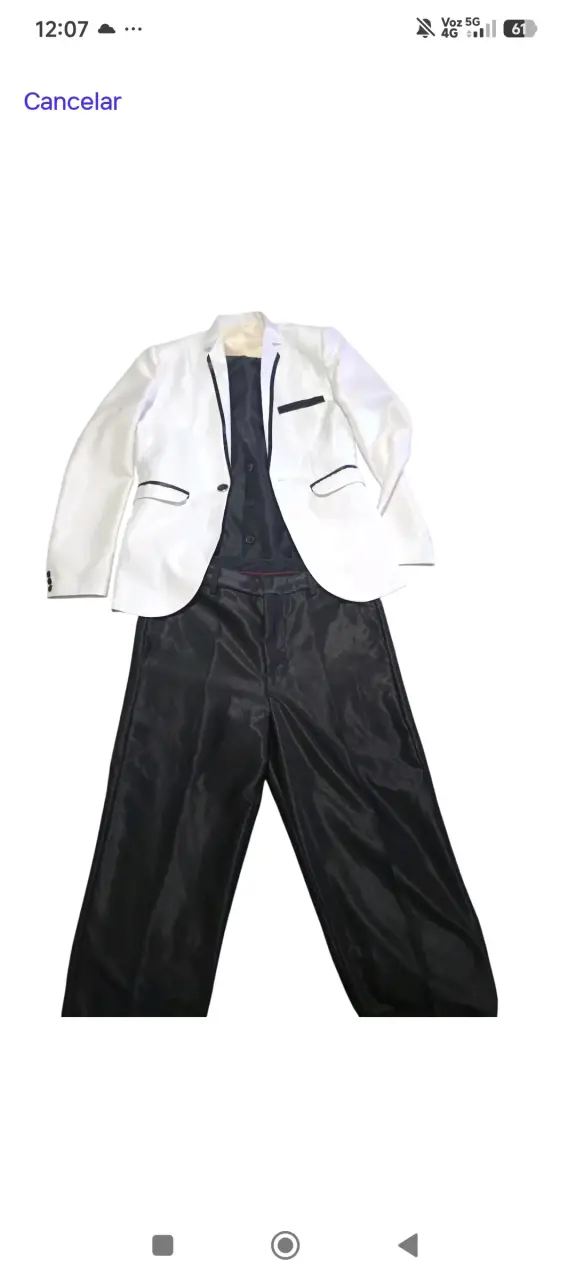 Terno/Traje de hombre blanco con detalles negros - 2