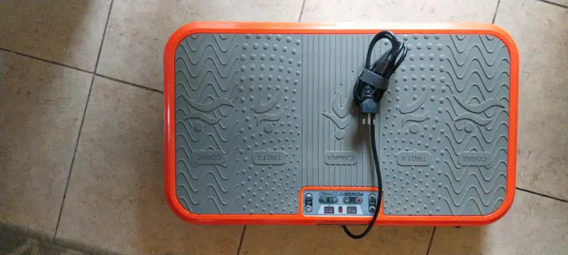 Plataforma Vibratoria Powerfit Compacto Naranja - 1
