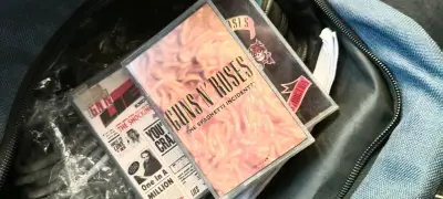 Guns n roses cassettes - miniatura 1