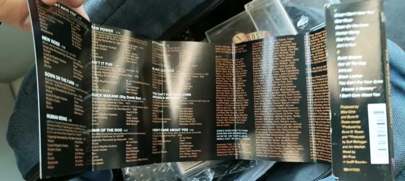 Guns n roses cassettes - 3