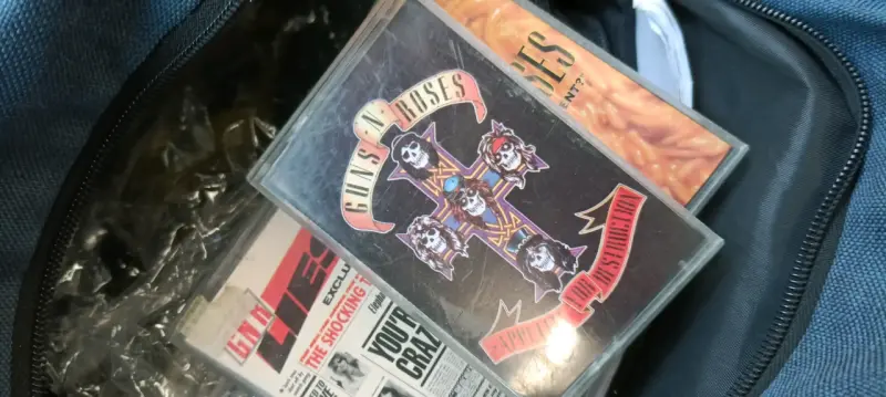 Guns n roses cassettes - 4