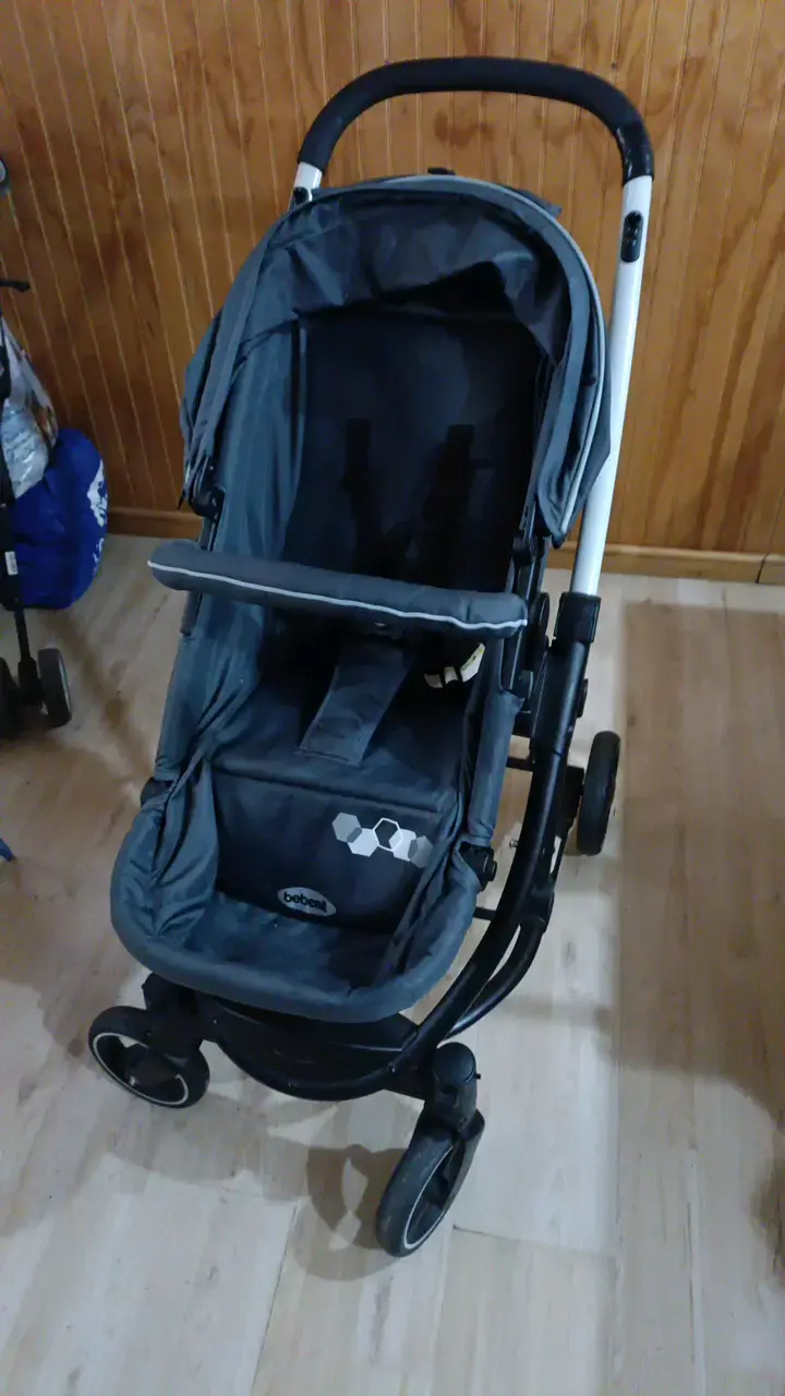 Coche de bebé Bebesit plegable gris