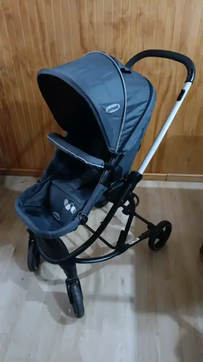 Coche de bebé Bebesit plegable gris - miniatura 2