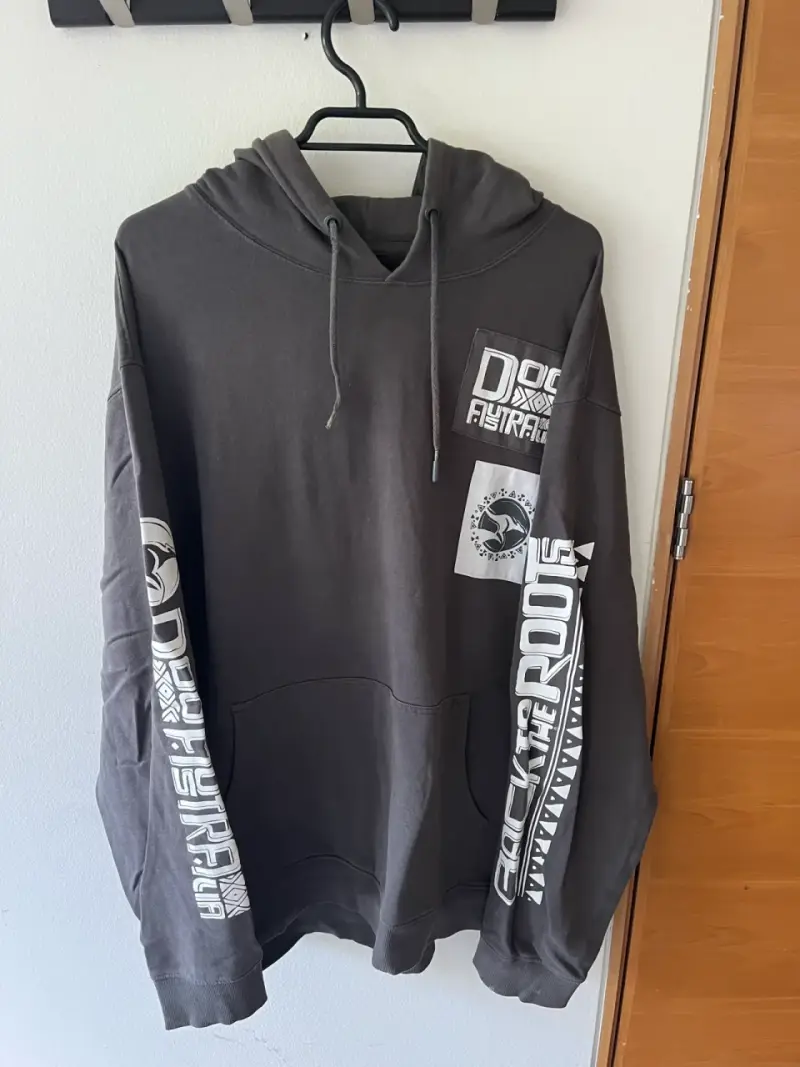 Polerón con capucha gris Doo Australia talla XXL