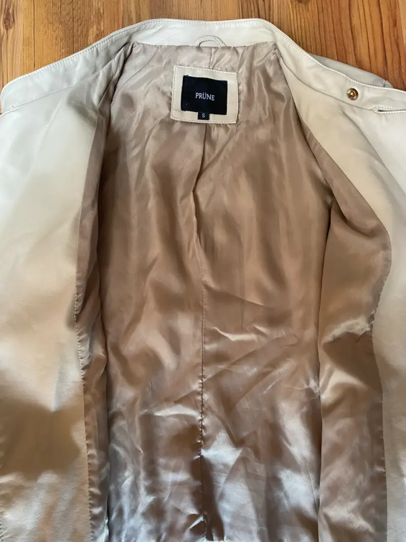 Chaqueta de cuero beige Prüne con cierre - 4