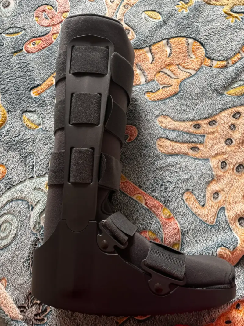 Bota ortopédica Blunding negra ajustable - 3