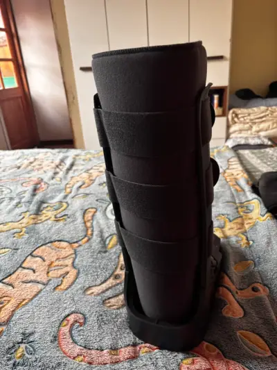 Bota ortopédica Blunding negra ajustable - miniatura 4