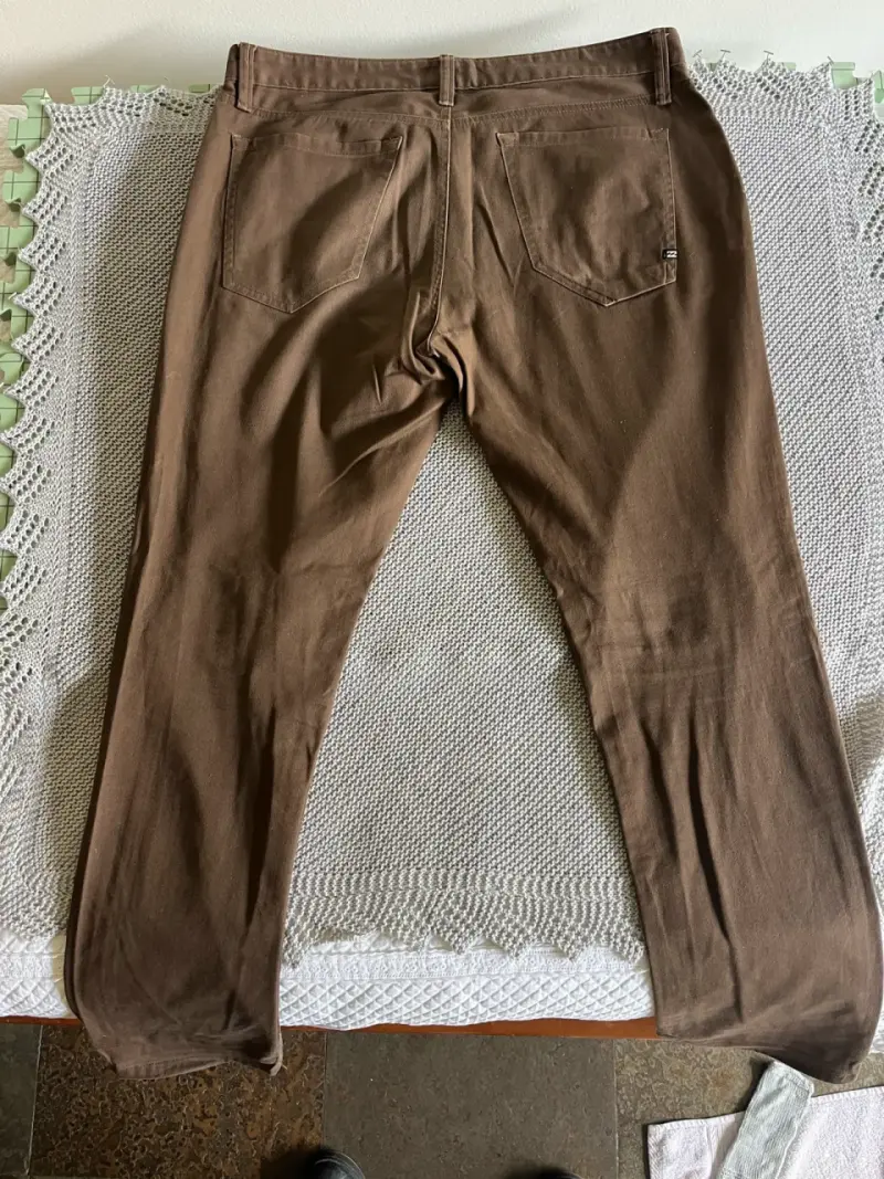 Pantalones marrones Billabong talla 36 - 3