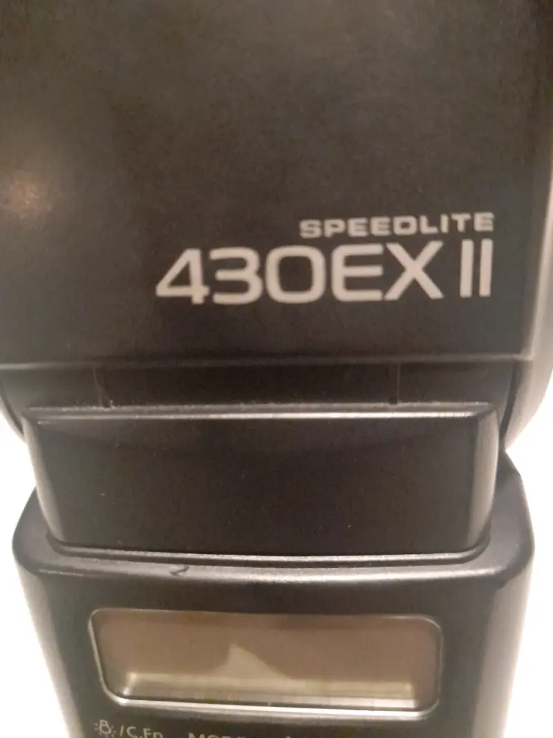 Flash Canon Speedlite 430EX II con Difusor - 6
