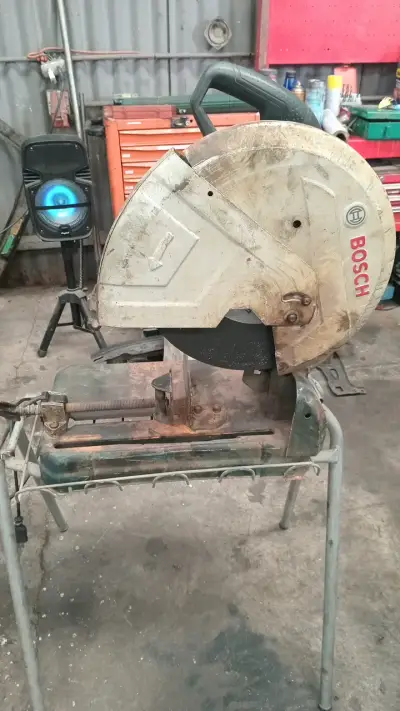 Sierra tronzadora de Corte Bosch para Metal - miniatura 1