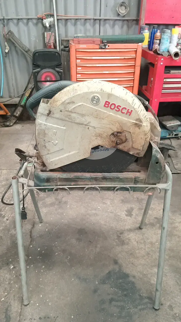 Sierra tronzadora de Corte Bosch para Metal - 2