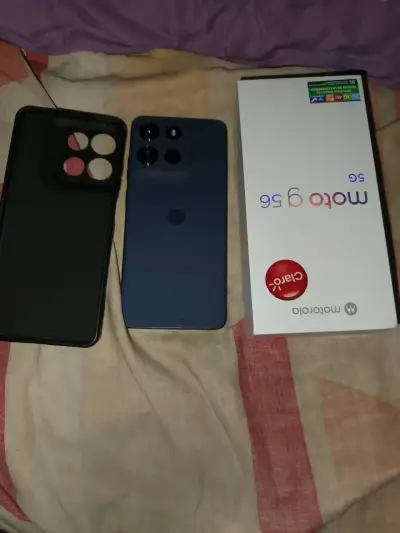 Smartphone Motorola Moto G56 5G con Funda - miniatura 1