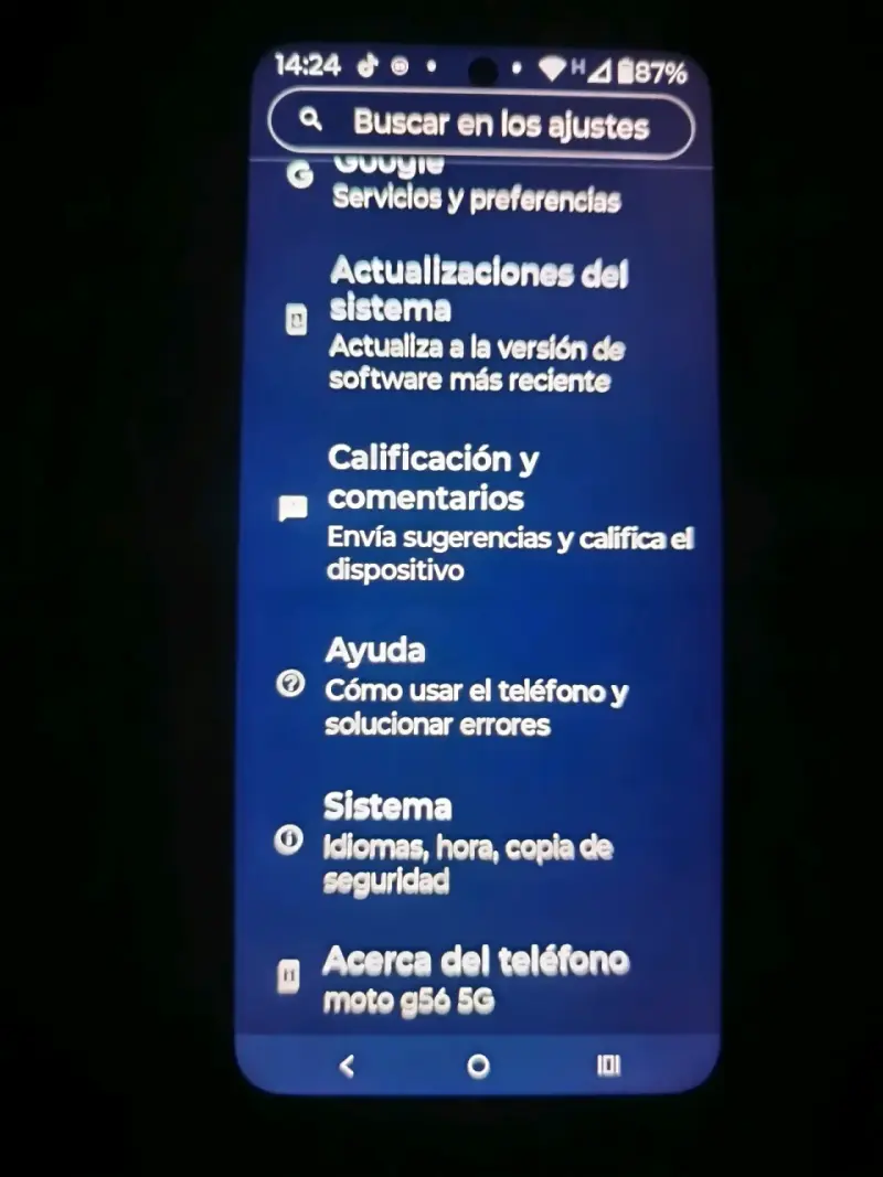 Smartphone Motorola Moto G56 5G con Funda - 6