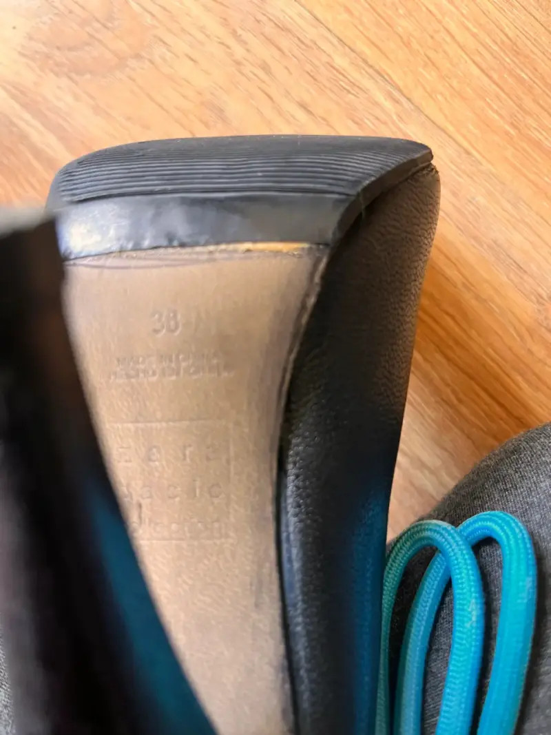 Botines de cuero con tacón alto marca Zara 38 - 4