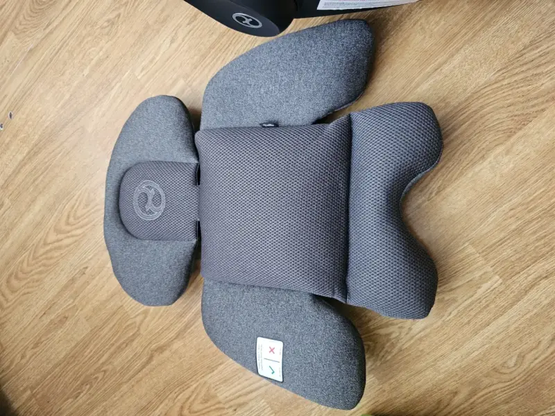 Silla de auto Cybex Cloud T i-Size con base - 4