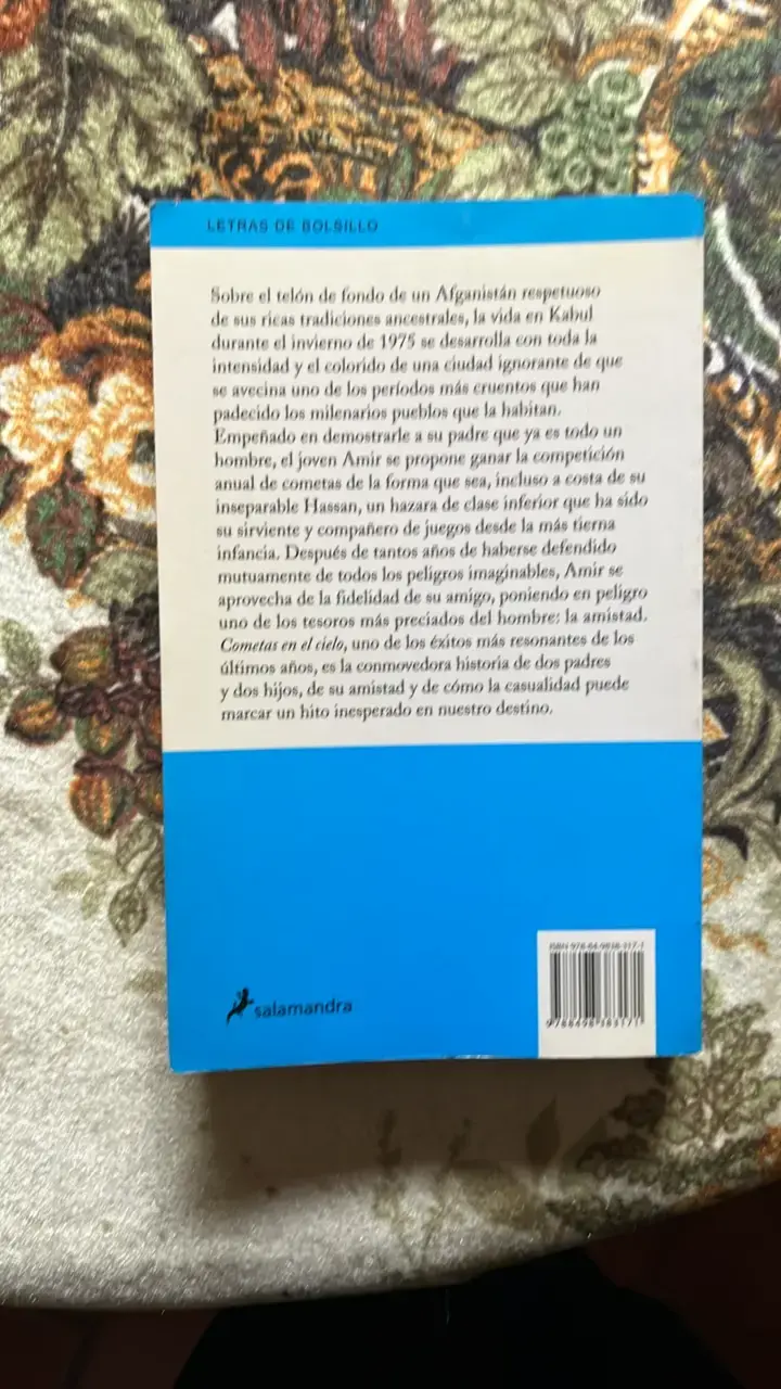 Libro 'Cometas en el Cielo' de Khaled Hosseini - 3