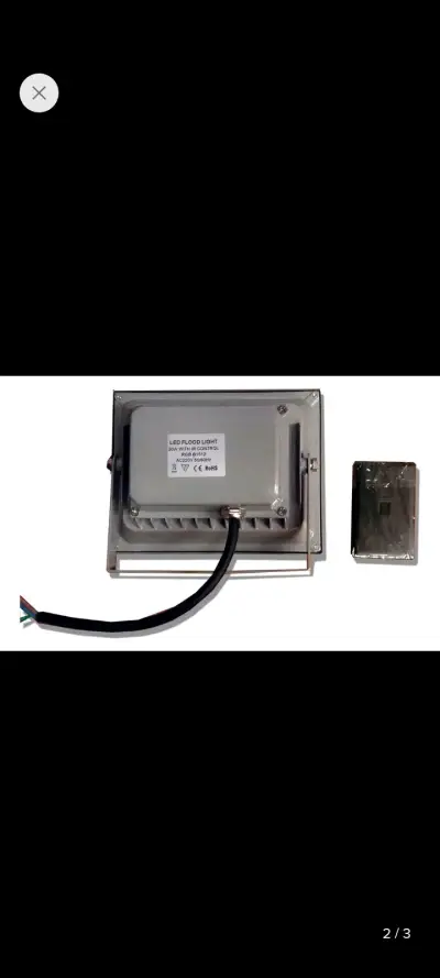 Reflector LED RGB con control remoto - miniatura 2