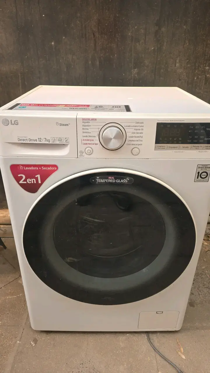 Lavadora Secadora LG 2 en 1 Direct Drive 12/7 kg - 1