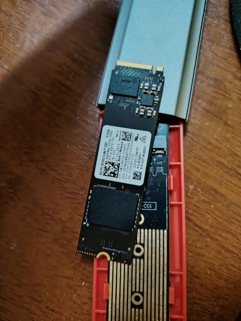 Disco SSD NVMe 512GB Western Digital - 2