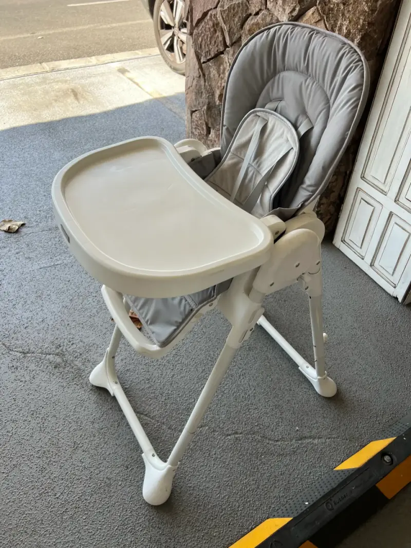 Silla de comer para bebé plegable Booqo - 2