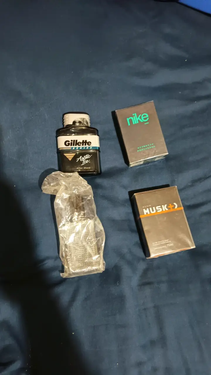 Set de perfumes y after shave para hombre
