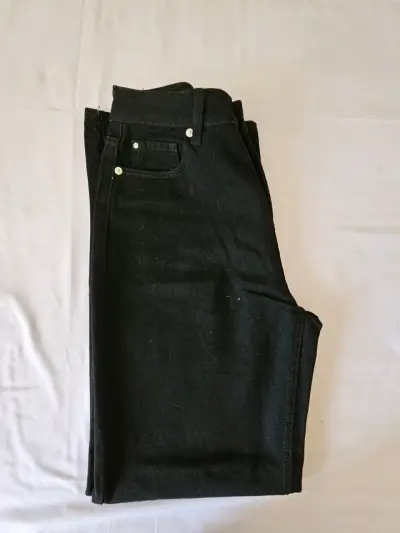 Mom jeans negros para mujer - miniatura 2