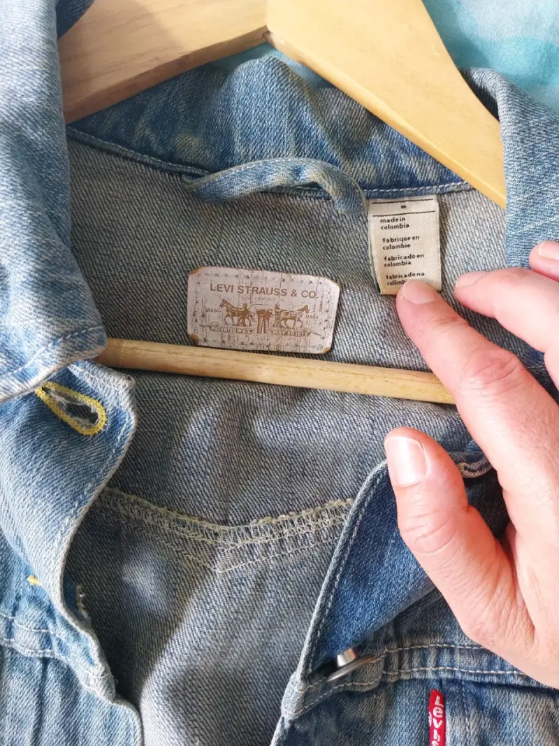 Chaqueta Jeans Marca Levis talla M - 2
