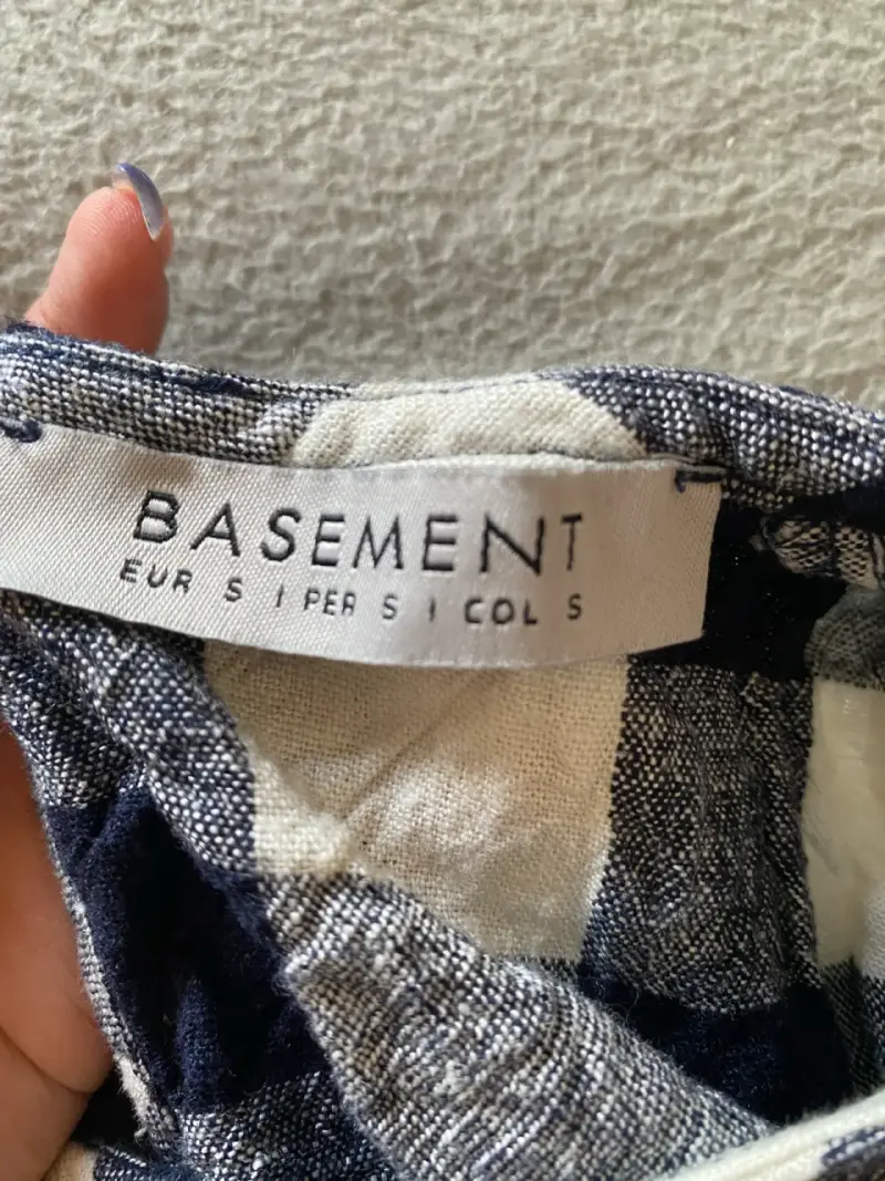 Blusa a cuadros sin mangas Basement - 2