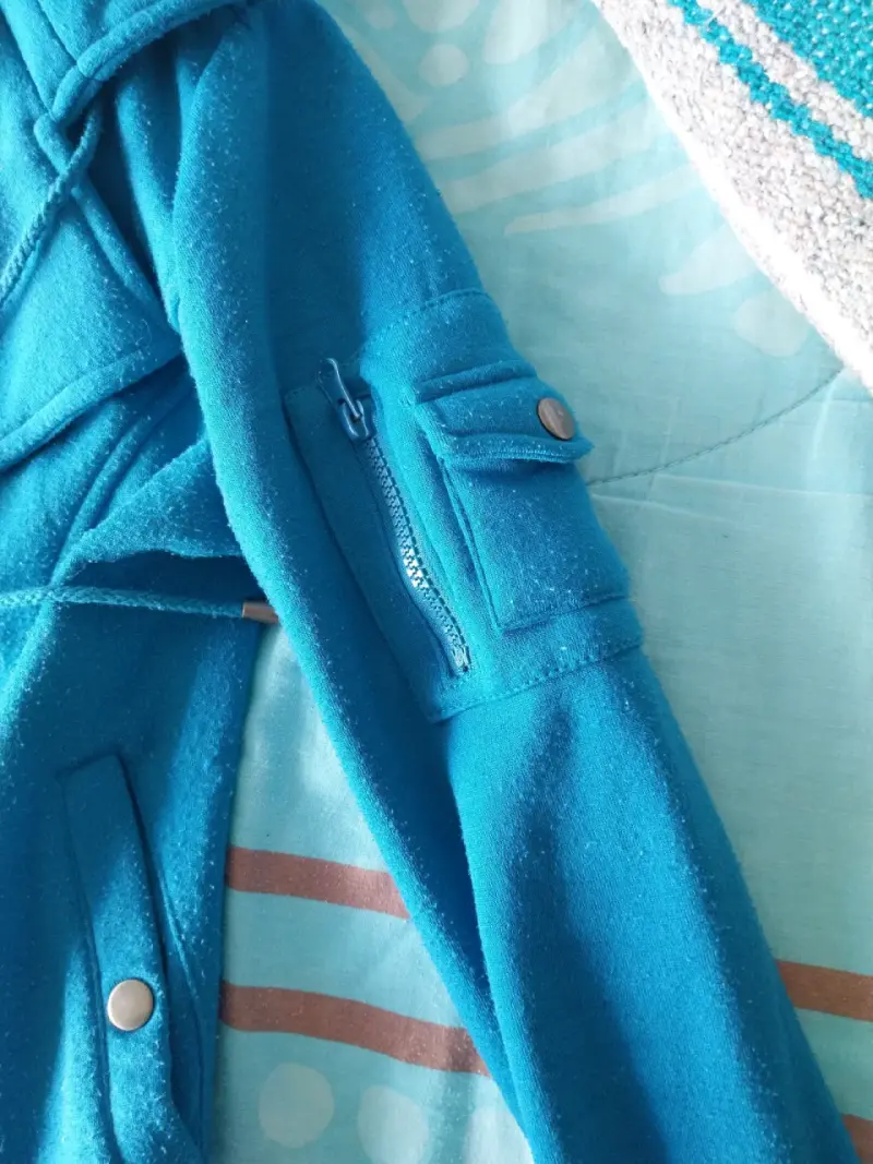 Polerón azul turquesa con botones para mujer - 3