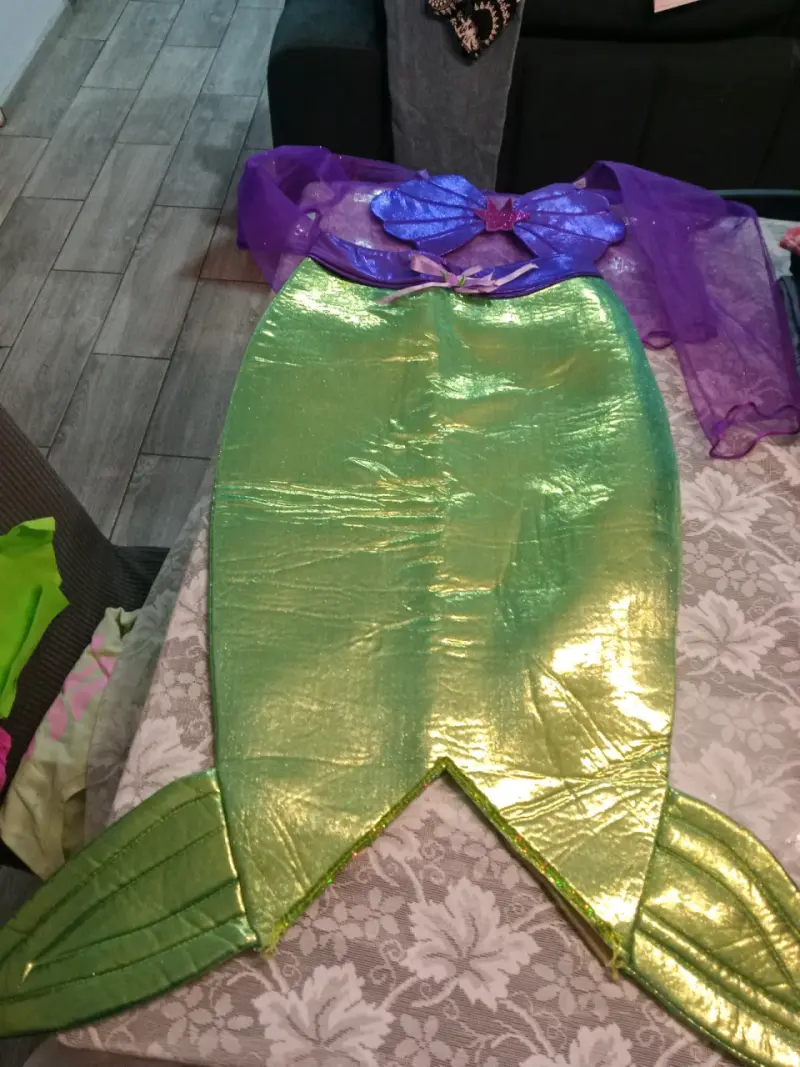 Disfraz de sirena para niña con top y falda brillante - 3