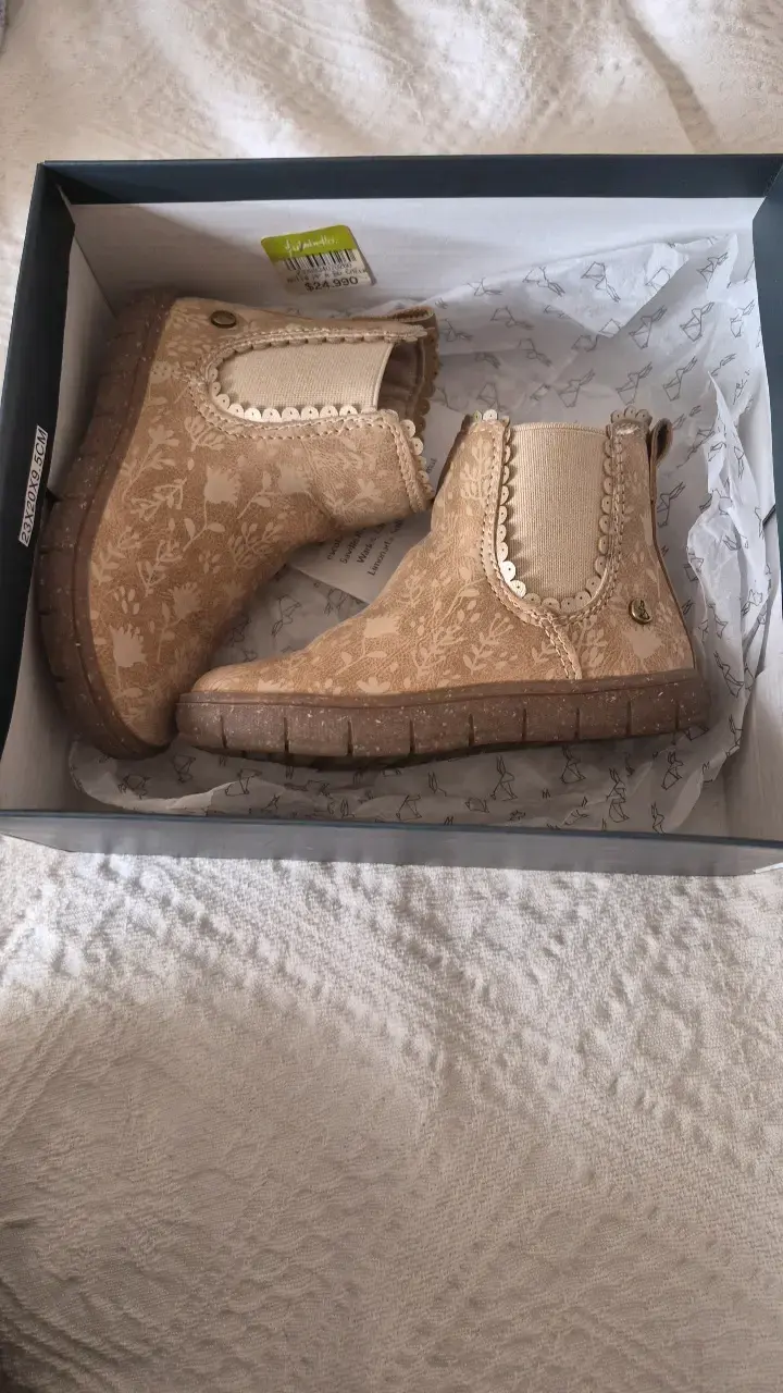 Botines de niña beige Coniglio