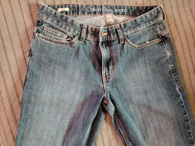 Jeans Calvin Klein para mujeren buen estado - miniatura 1