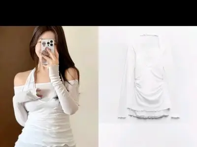 Polera blanca de manga larga con hombros descubiertos - miniatura 1