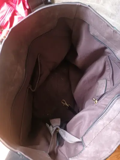 Bolso de cuero marrón con asas ajustables - miniatura 4