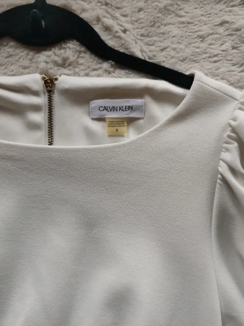 Vestido blanco elegante Calvin Klein con lazo - 3