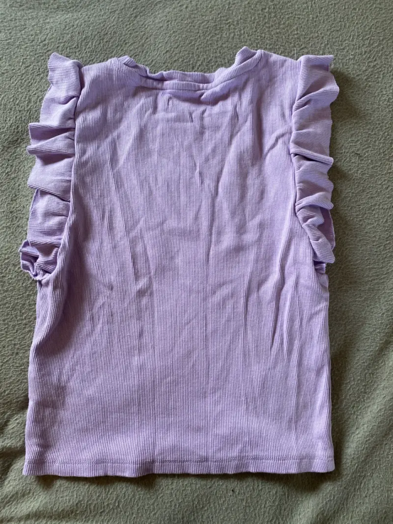 Polera Lila con Volantes para Mujer Talla S-M - 3