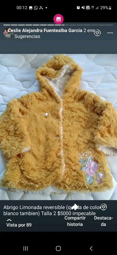 Abrigo reversible para niña color mostaza y blanco - miniatura 1