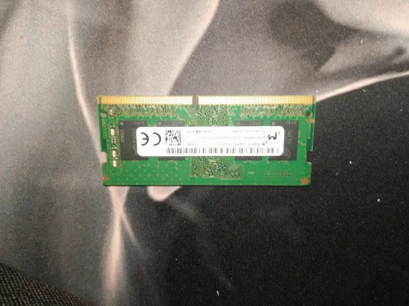 Memoria RAM DDR4 4GB para Laptop