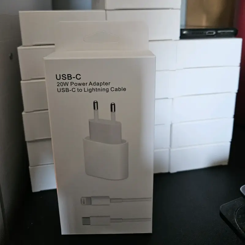 Cargador iPhone Lightning 20W - 2