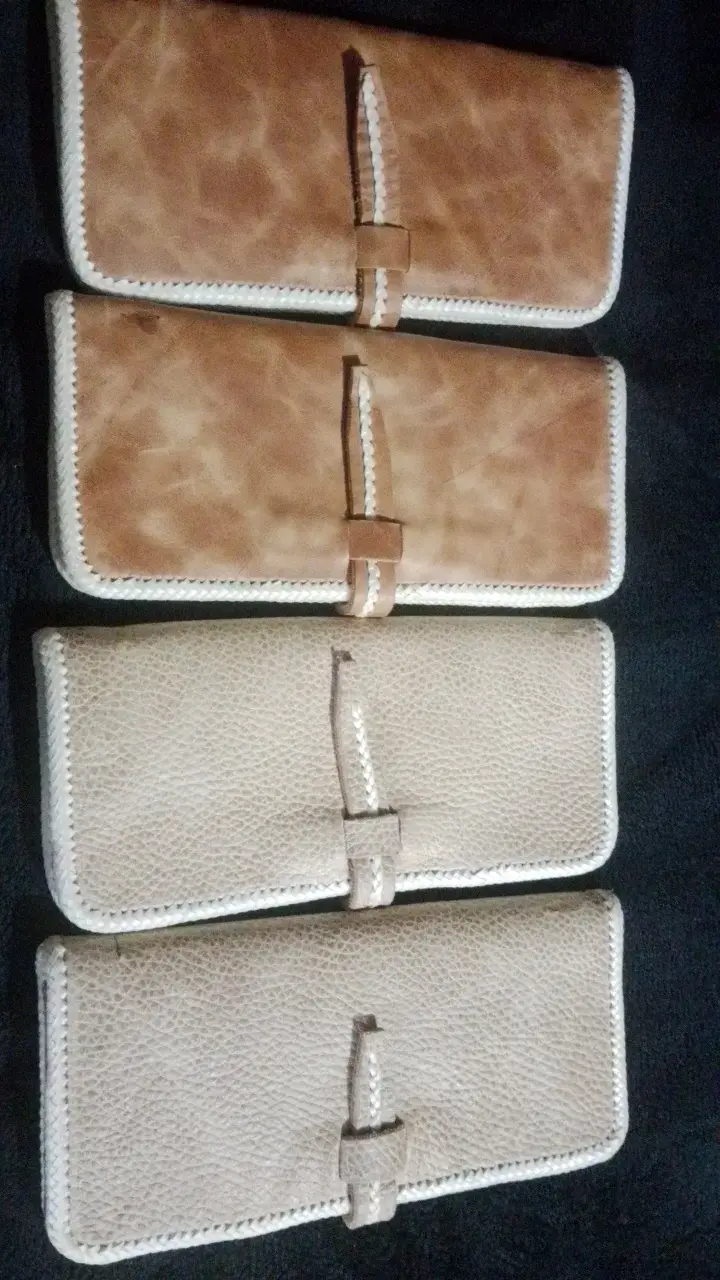 Set de estuches de cuero crudo