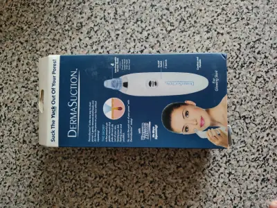 Limpiador de poros DermaSuction con acción de vacío - miniatura 2