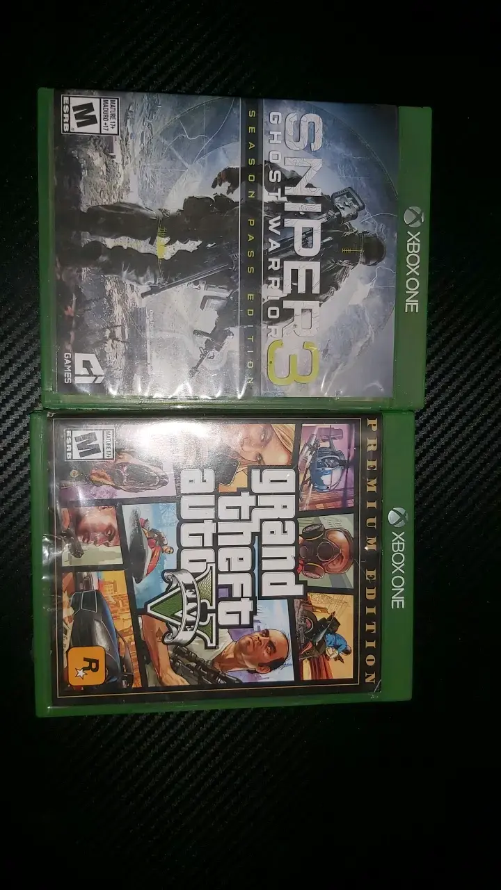 Xbox One S con cable de poder y hdmi de 1 tera - 3