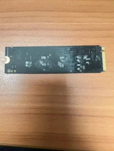 Disco SSD NVMe 512GB PCIe Gen4 - miniatura 2