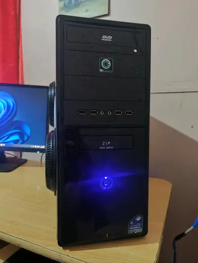 PC Gamer con Tarjeta Gráfica NVIDIA GTX 1050 Ti - miniatura 3